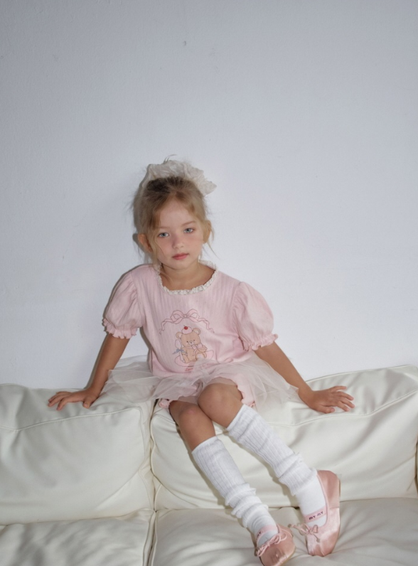 [K-Premium] Lace-Trimmed Puff Sleeve Set