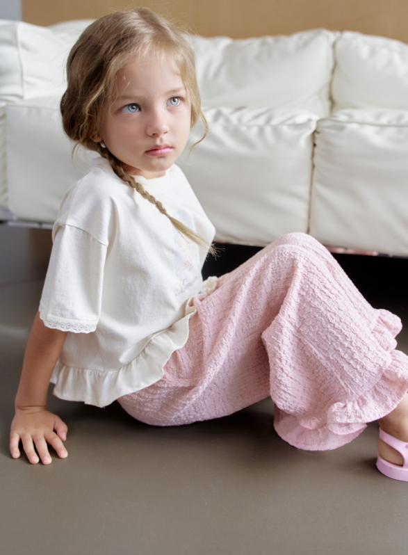 [K-Premium] Lace Sleeve &amp; Waist Ruffle T-Shirt