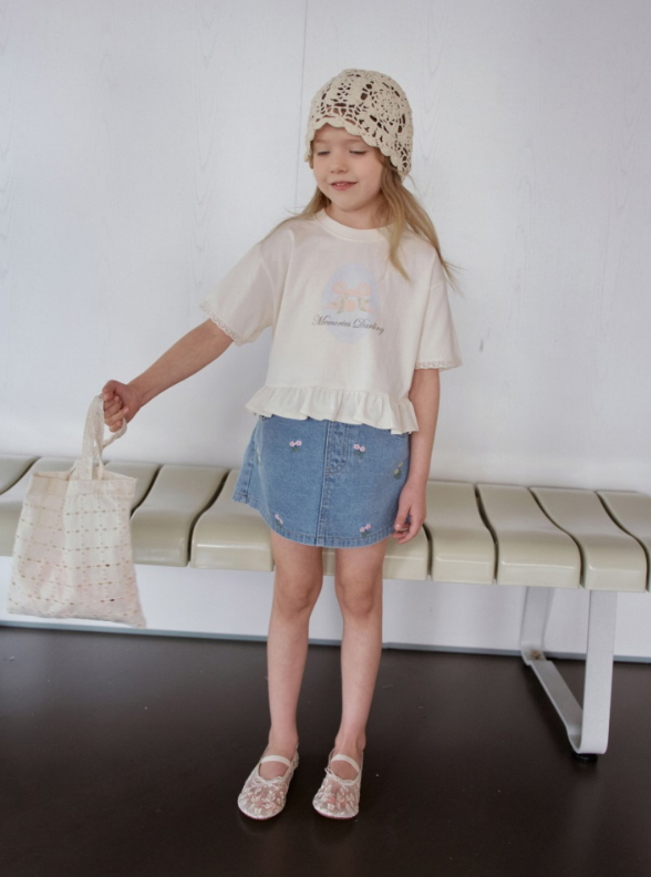 [K-Premium] Lace Sleeve &amp; Waist Ruffle T-Shirt