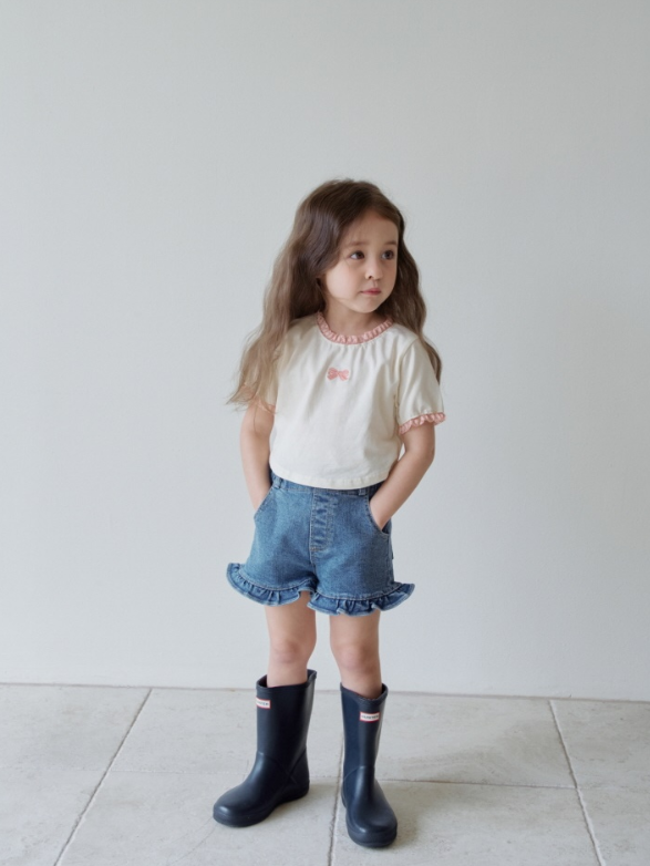 [K-Premium] Lace Trim &amp; Mini Ribbon T-Shirt