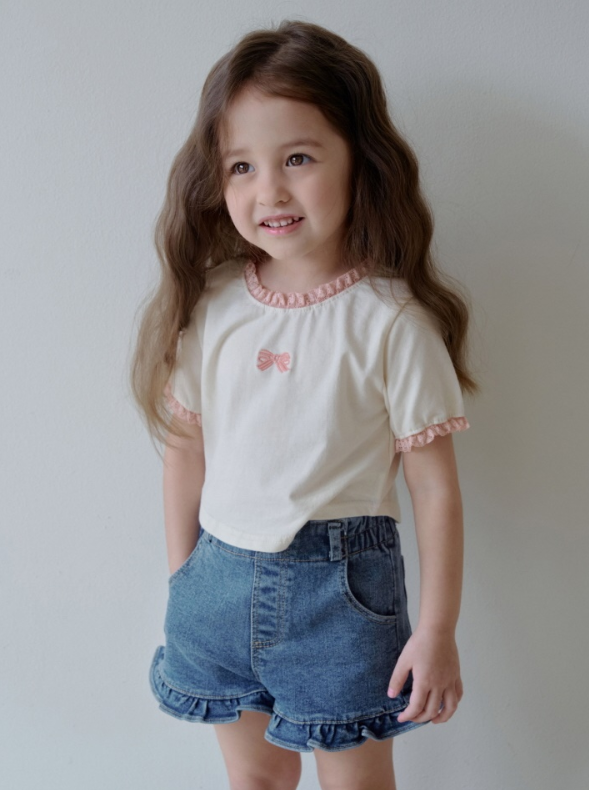 [K-Premium] Lace Trim &amp; Mini Ribbon T-Shirt