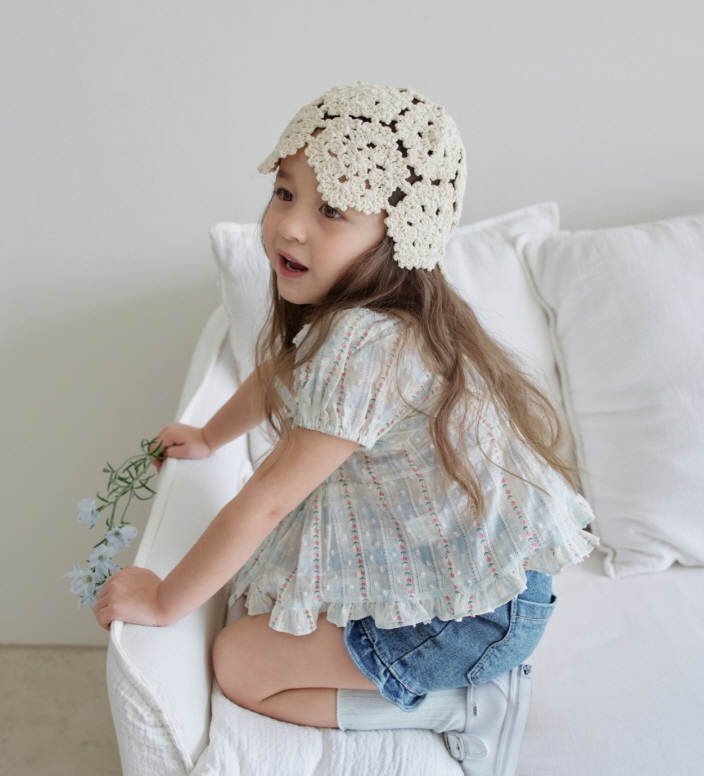 [K-Premium] Floral Ribbon Lace Blouse