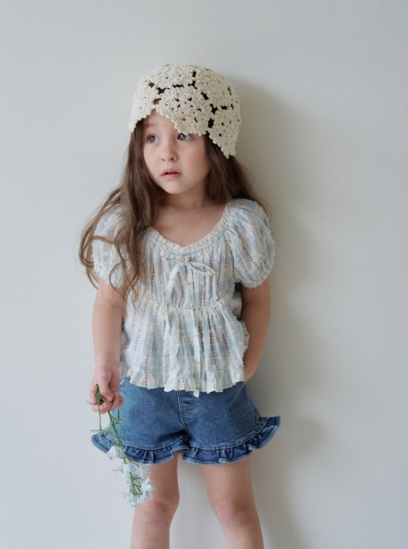 [K-Premium] Floral Ribbon Lace Blouse