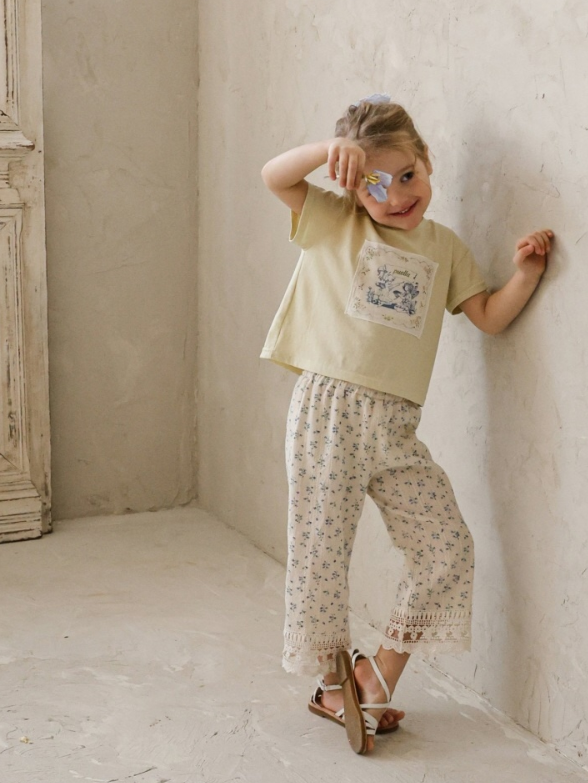 [K-Premium] Delicate Floral Embroidery Lace Pants