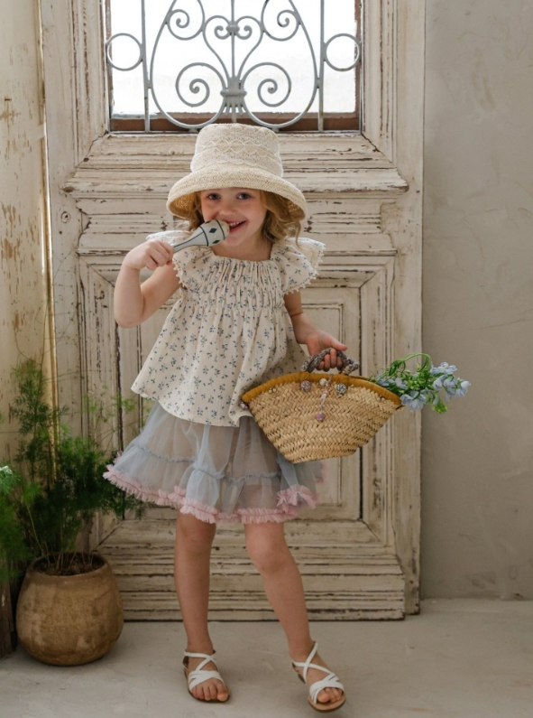 [K-Premium] Floral Embroidery Volume Sleeveless Blouse