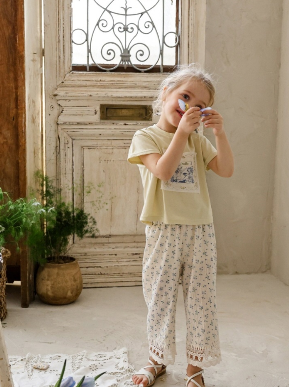 [K-Premium] Daily Flower Point T-Shirt