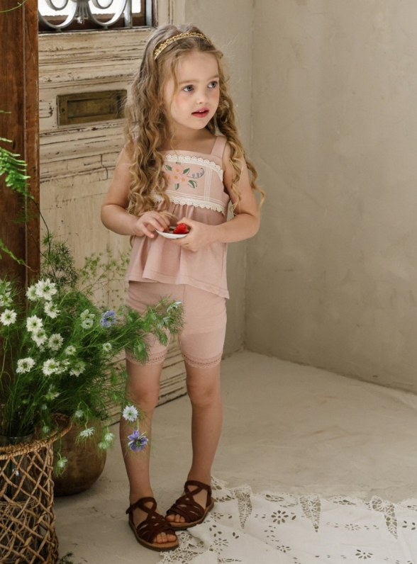 [K-Premium] Magical Flower Lace Sleeveless Blouse