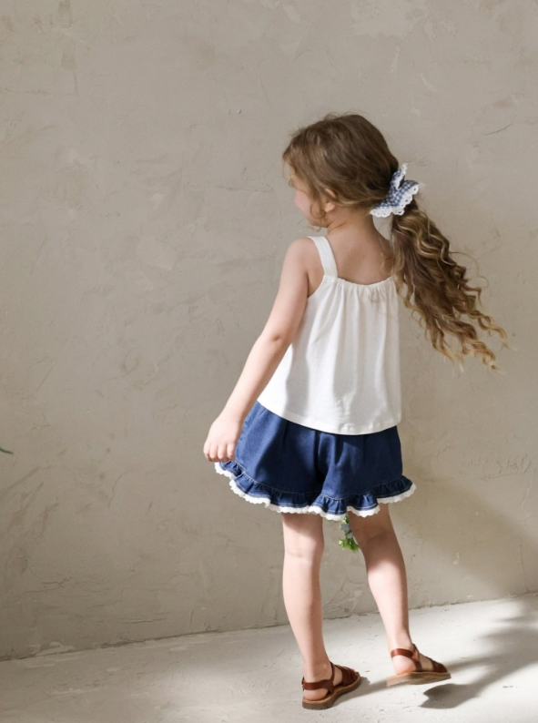[K-Premium] Magical Flower Lace Sleeveless Blouse