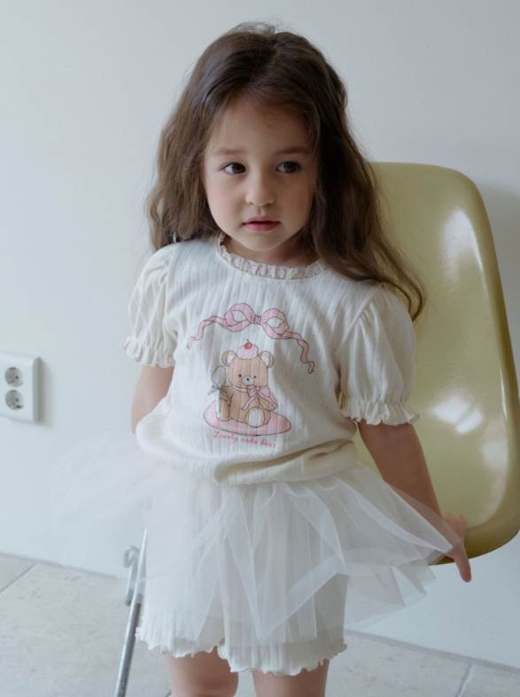 [K-Premium] Lace-Trimmed Puff Sleeve Set